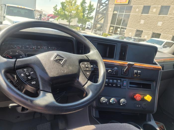 2021 International LT625-6