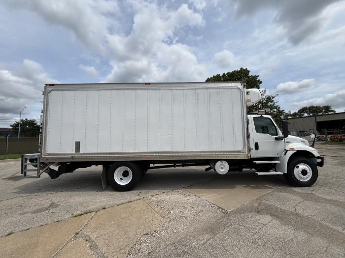 2019 International MV607-8