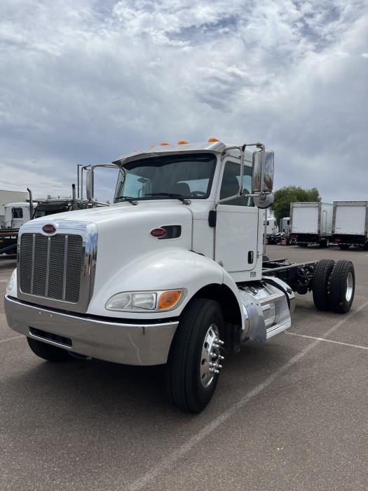 2019 Peterbilt 337-0
