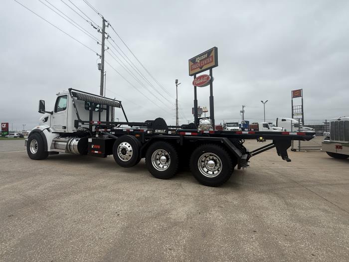 2027 Peterbilt 567-7
