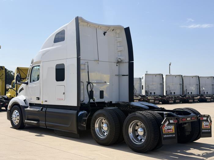 2022 Peterbilt 579-7