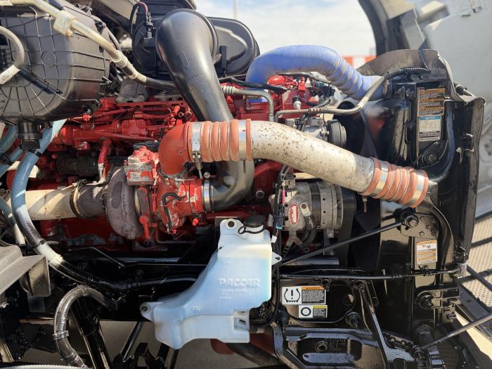 2022 Peterbilt 579-15
