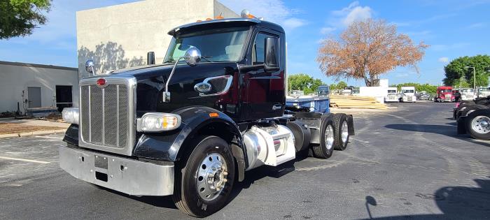2023 Peterbilt 567-2