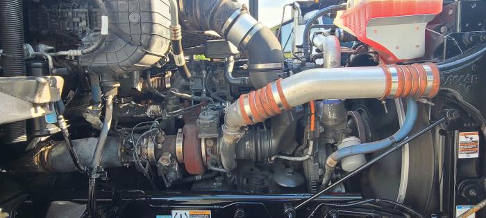 2023 Peterbilt 567-14