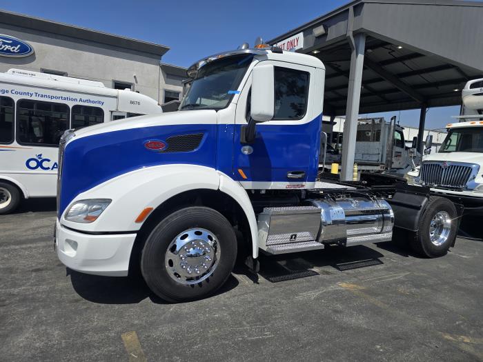 2020 Peterbilt 579-1