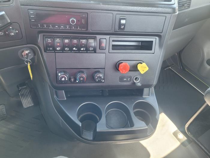 2023 International LT625-13