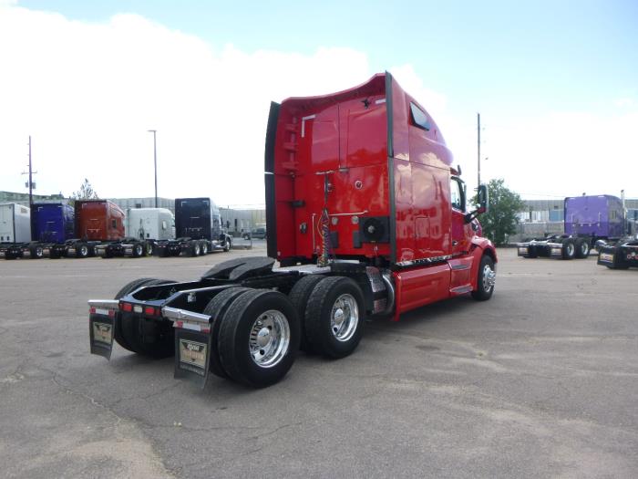 2020 Peterbilt 579-7