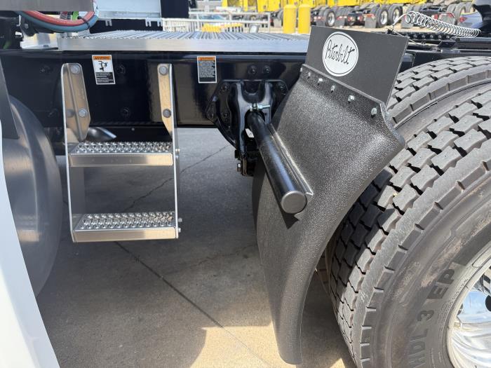 2027 Peterbilt 579-20