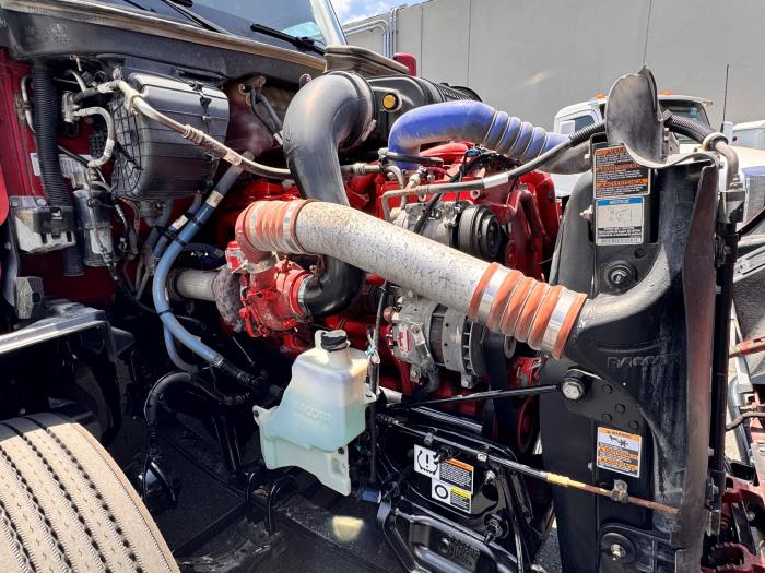2023 Peterbilt 579-9