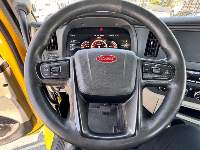 2023 Peterbilt 579-14