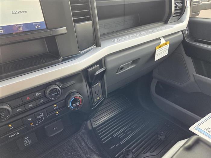 2026 Ford F-450-13