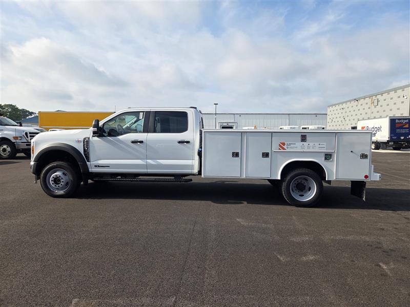 New 2026 Ford F-450 - photo 2