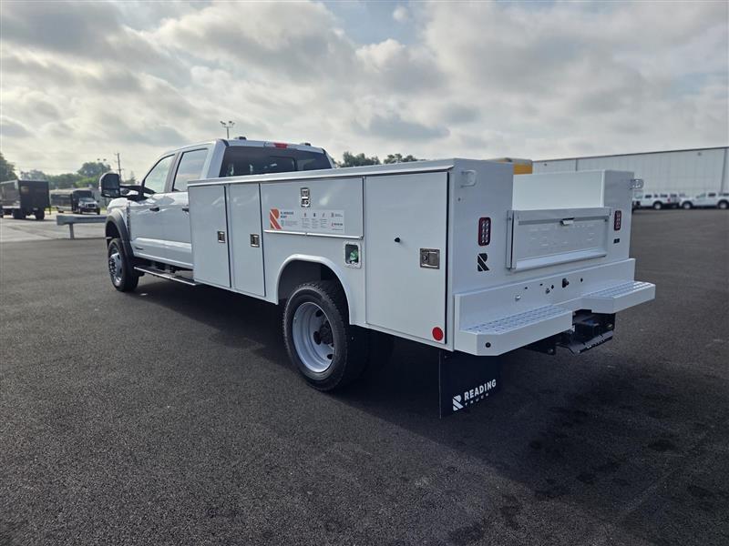 New 2026 Ford F-450 - photo 2