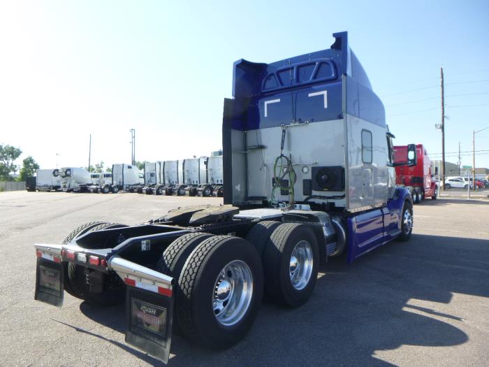 2022 Peterbilt 579-4