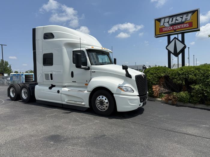 2027 International LT625-12