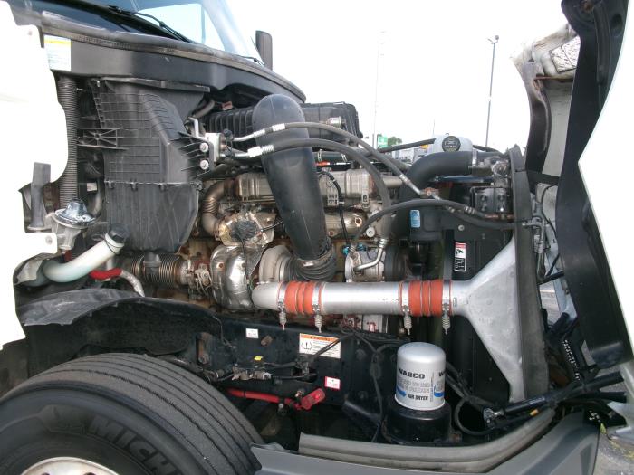 2022 Freightliner Cascadia-9