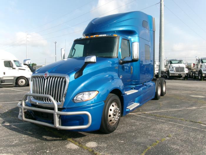 2020 International LT625-1