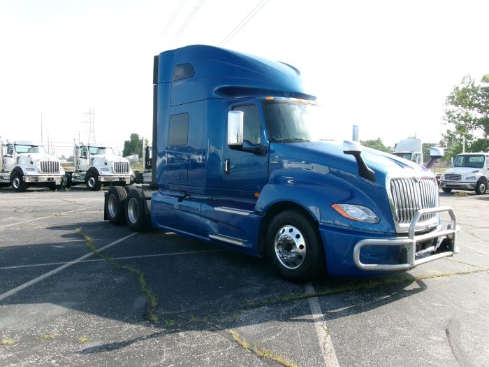 2020 International LT625-3