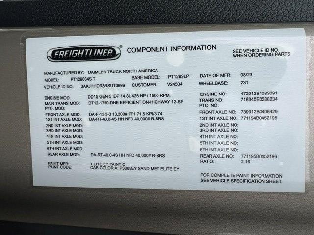 2024 Freightliner Cascadia-12