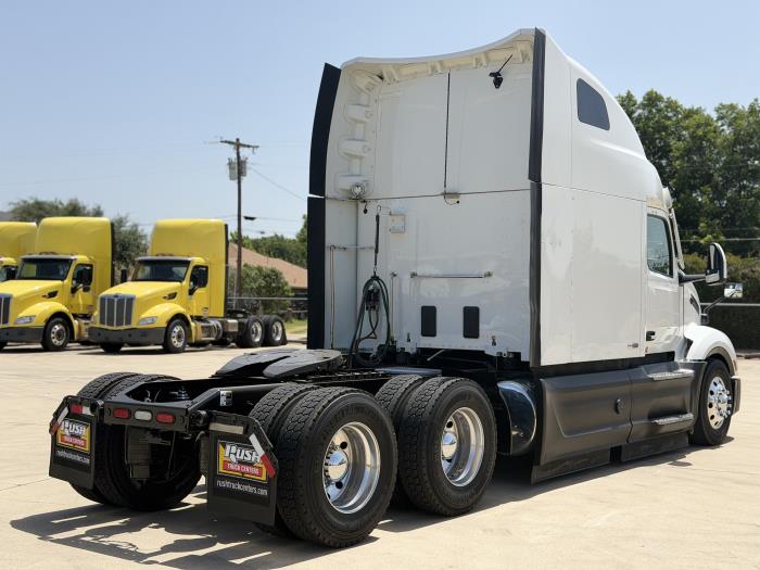 2022 Peterbilt 579-4