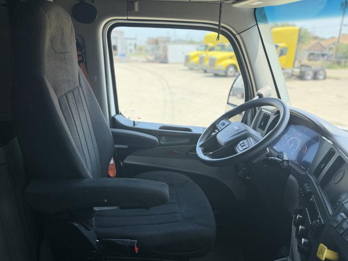 2022 Peterbilt 579-19