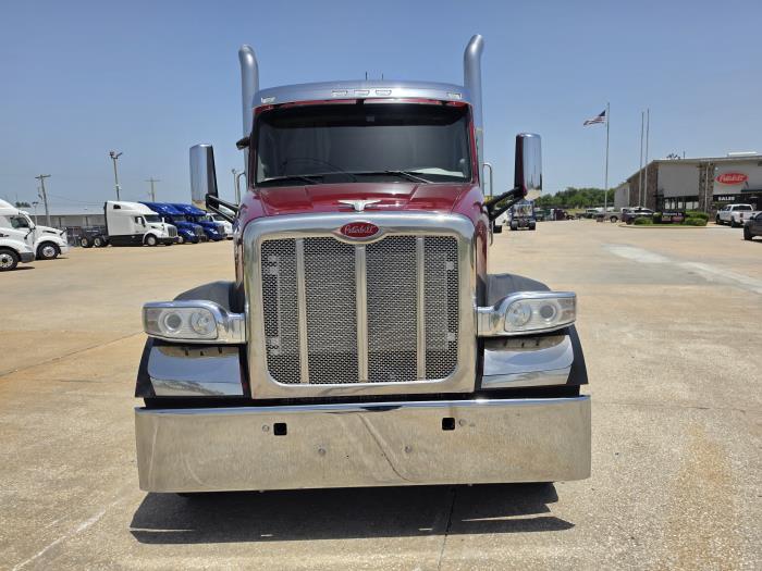 2020 Peterbilt 567-13