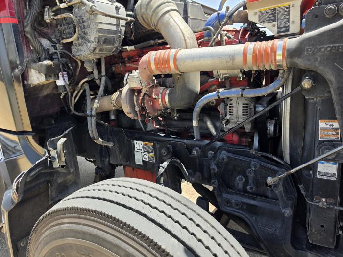 2020 Peterbilt 567-15