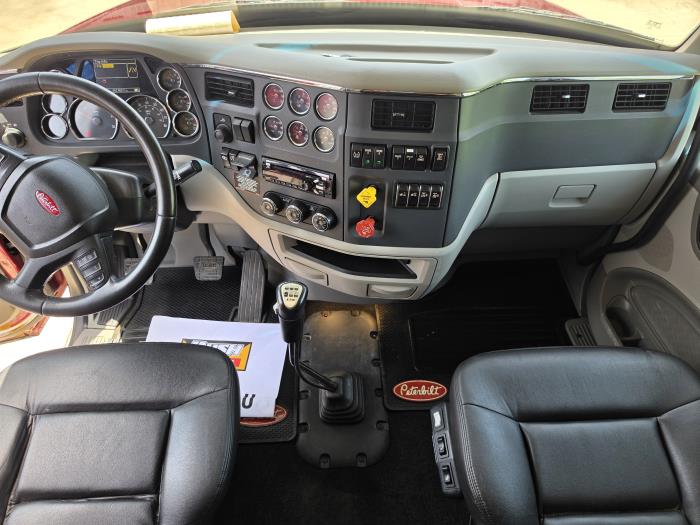 2020 Peterbilt 567-22
