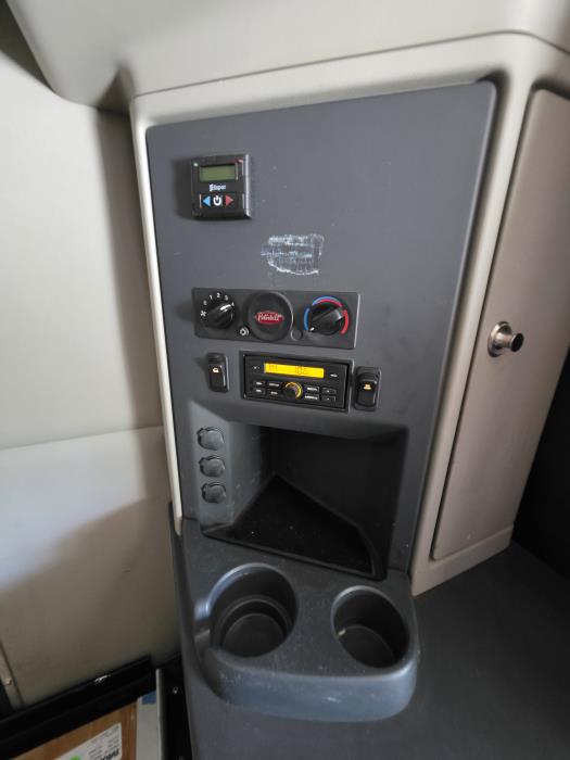 2020 Peterbilt 567-26