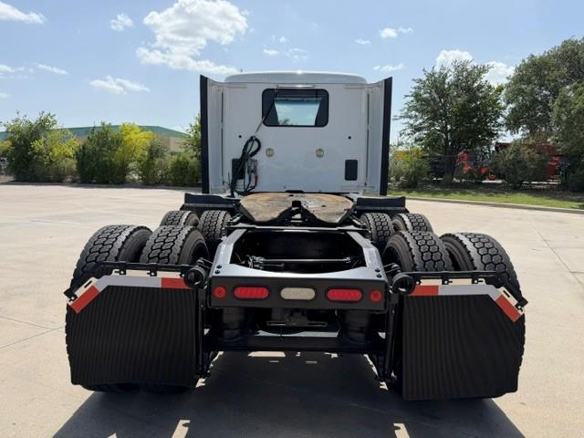 2020 Peterbilt 579-5