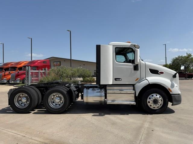 2020 Peterbilt 579-8