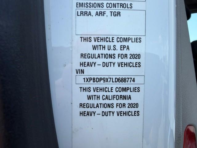 2020 Peterbilt 579-25