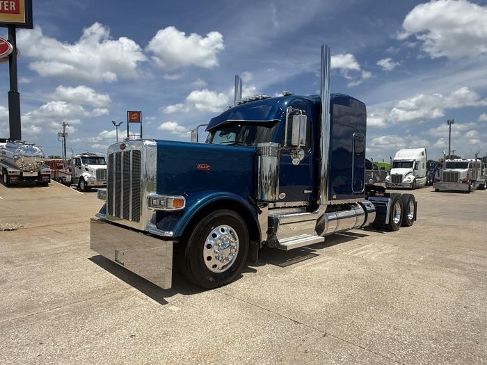 2027 Peterbilt 589-2