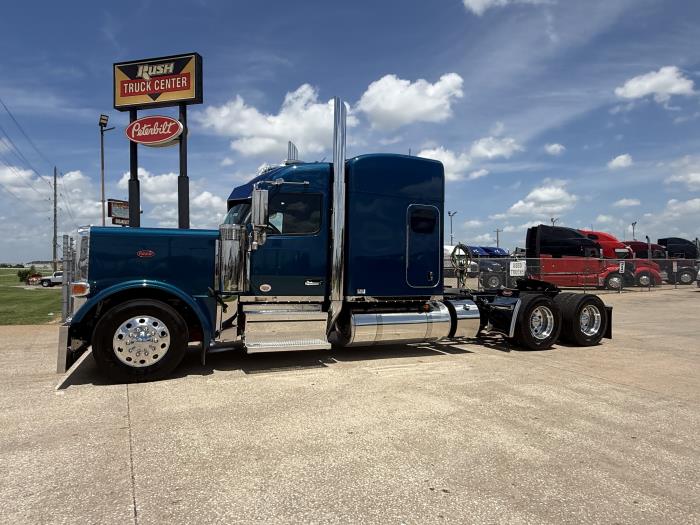 2027 Peterbilt 589-8