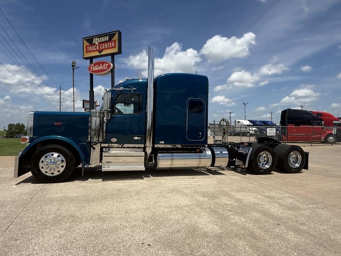 2027 Peterbilt 589-9