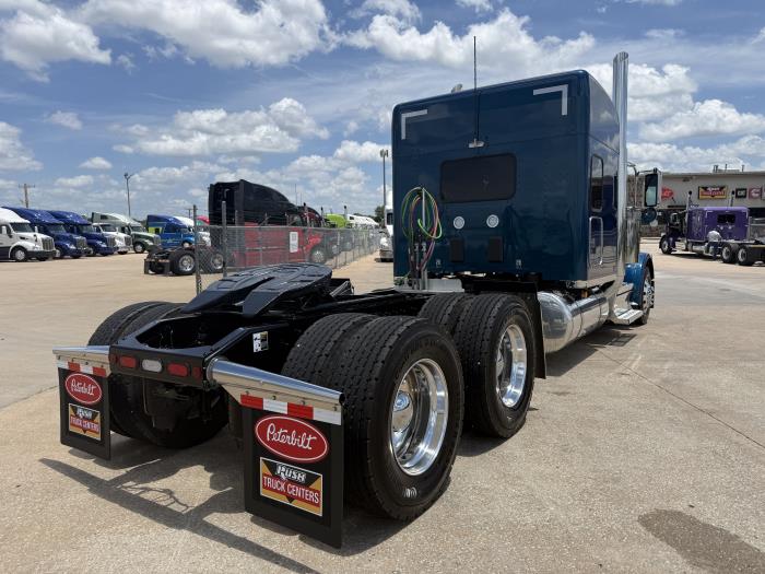 2027 Peterbilt 589-21