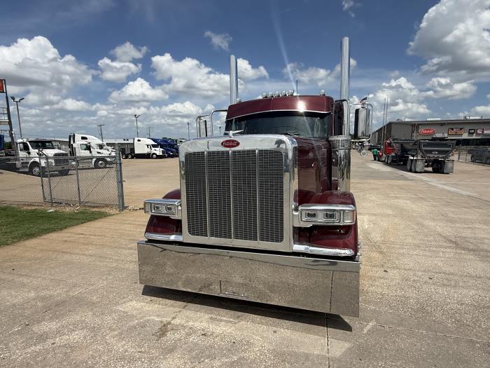 2027 Peterbilt 589-5