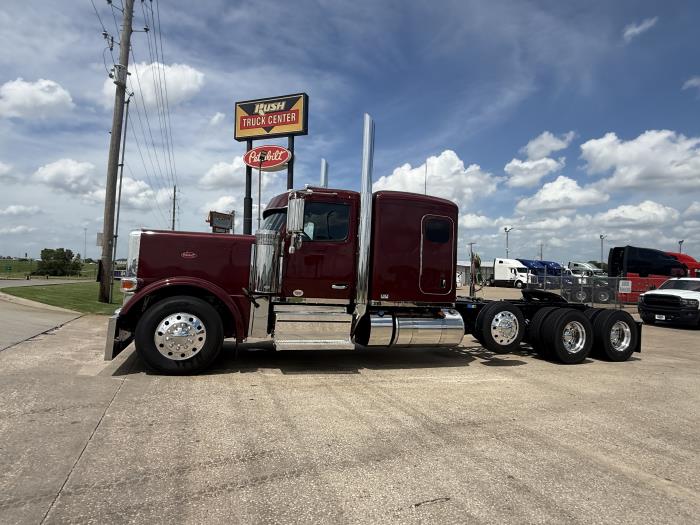 2027 Peterbilt 589-7