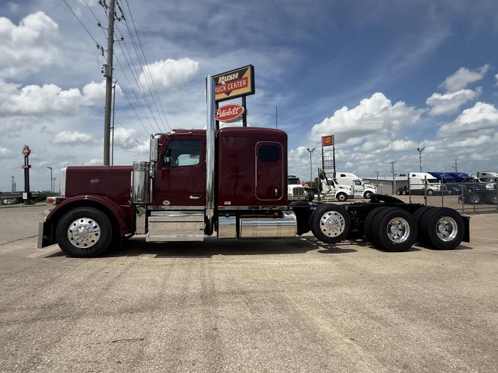 2027 Peterbilt 589-9