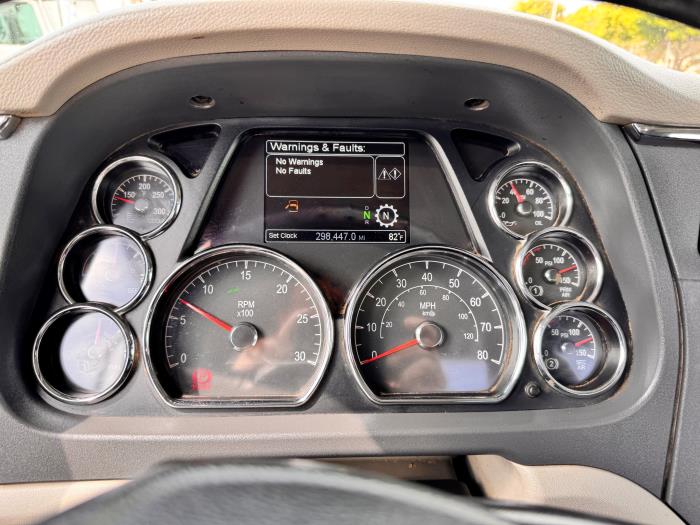 2020 Peterbilt 579-15