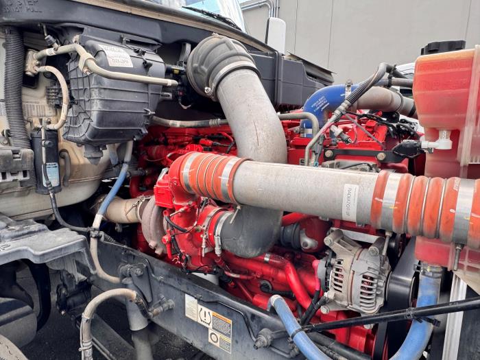 2020 Peterbilt 579-8