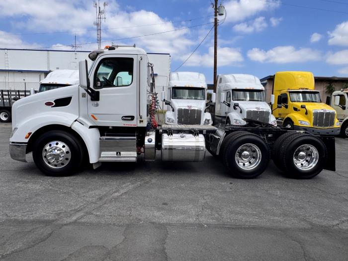 2020 Peterbilt 579-7