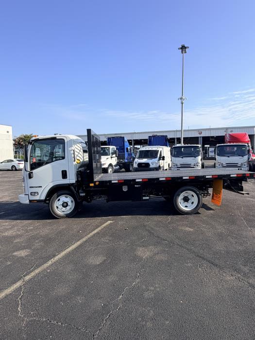 2026 Isuzu NPR-HD-2