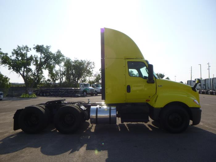 2023 International LT625-5