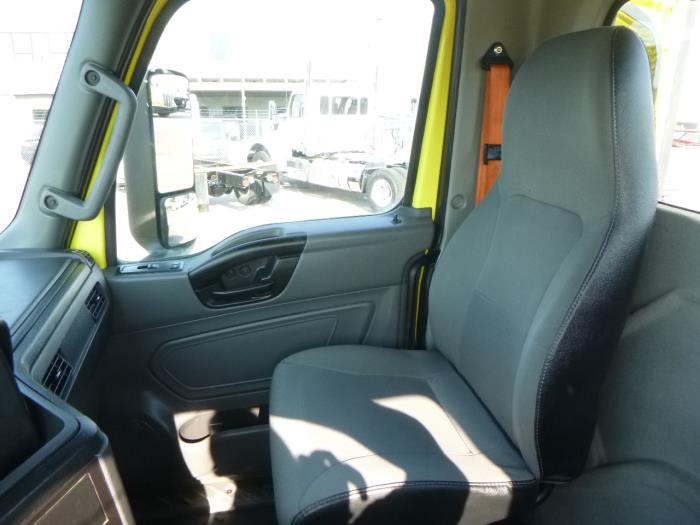2023 International LT625-16