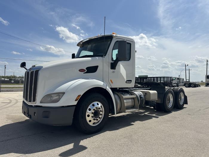 2021 Peterbilt 579-5