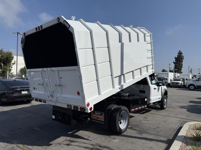 2026 Ford F-550-31