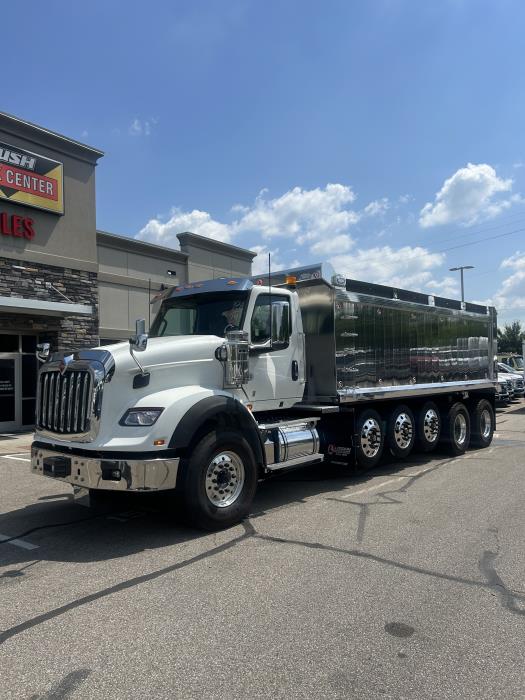 2026 International HX620-2