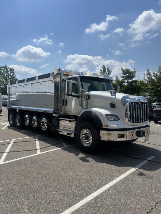 2026 International HX620-4