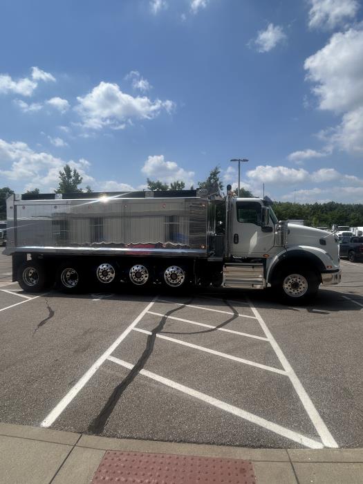 2026 International HX620-5
